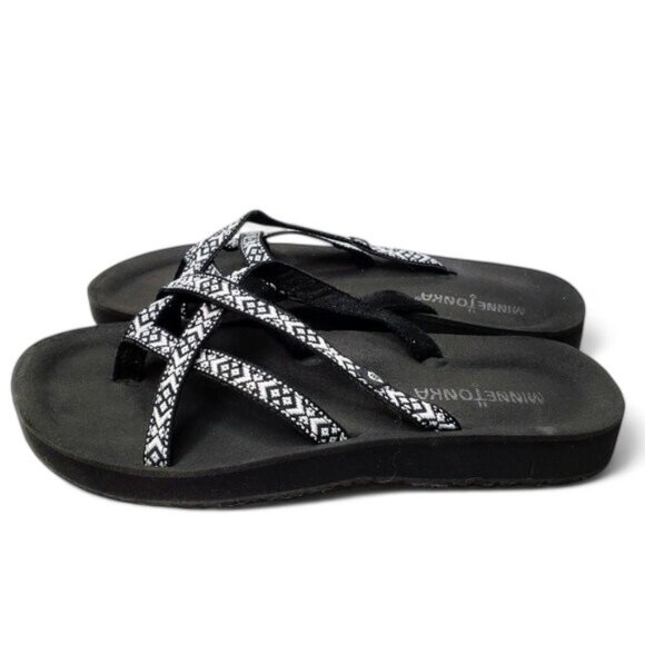 Minnetonka Hanna Strappy Thong Flip Flop Sandals Women's Resort Diamond Knit 6 - Picture 3 of 8
